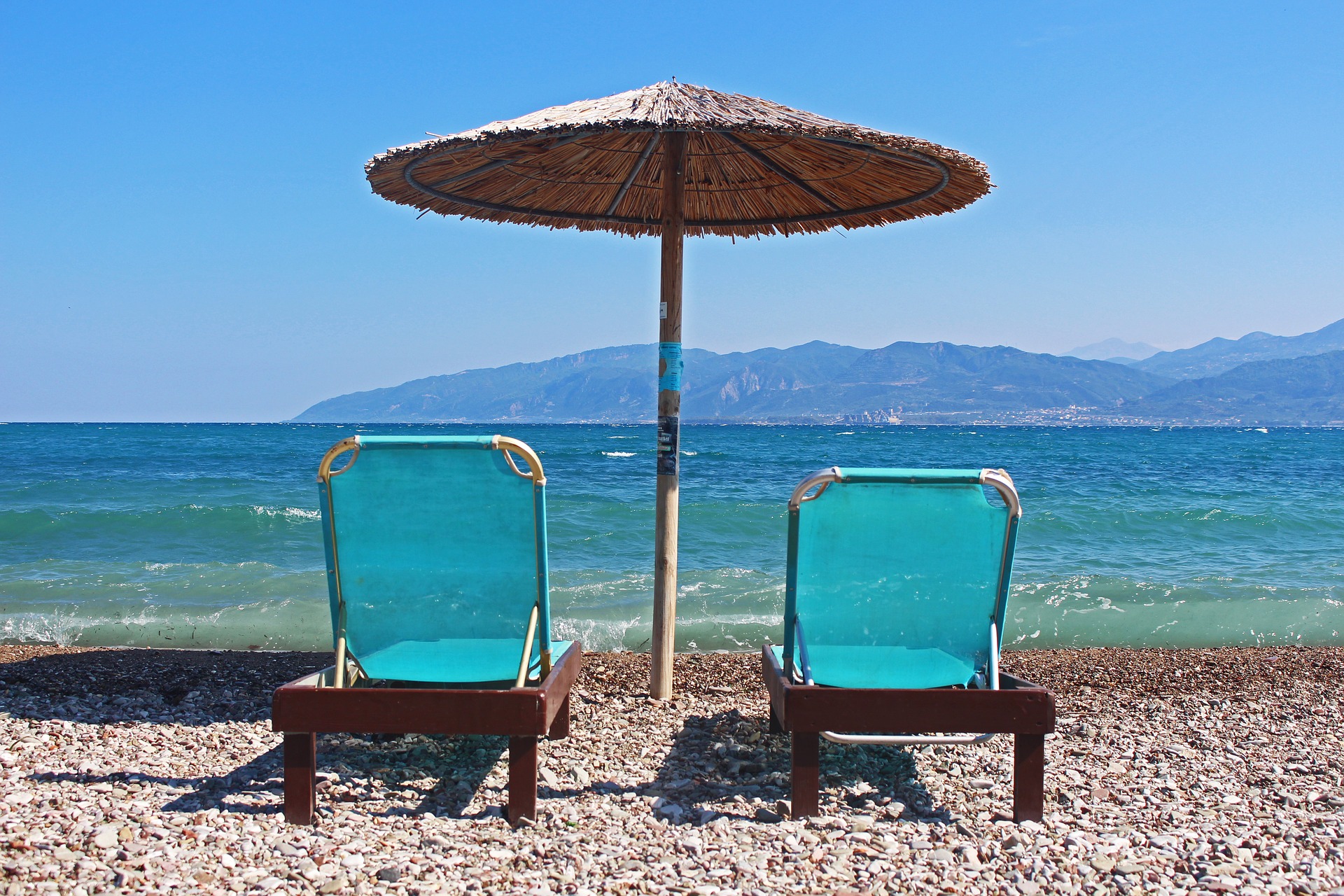 vacations-3753525_1920